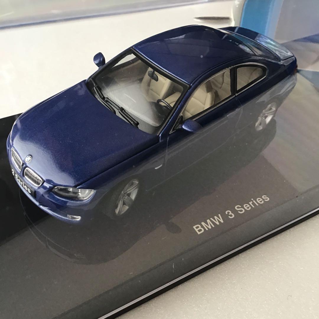 匿名発送AUTOart  3 Series coupe2005 1/43