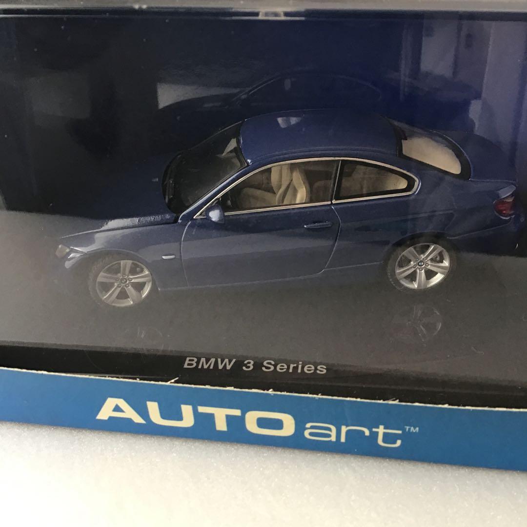 匿名発送AUTOart  3 Series coupe2005 1/43