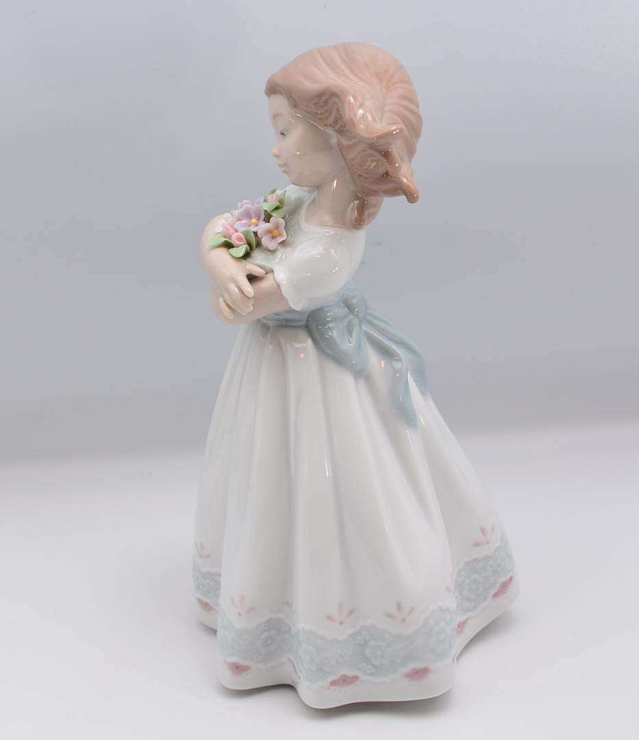 さわやかな風　＃8248　★リヤドロ　スペイン　ポーセリン　ご成約済み