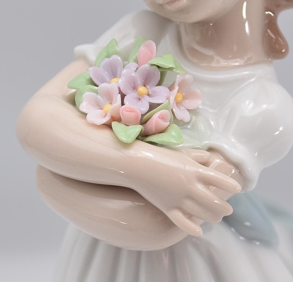 さわやかな風　＃8248　★リヤドロ　スペイン　ポーセリン　ご成約済み