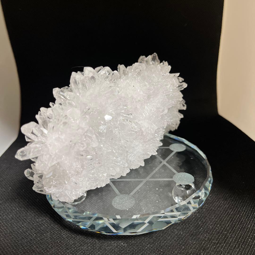 【天然石】菊花水晶　水晶クラスター　原石　貴州省産　両面タイプ　浄化　台座つき