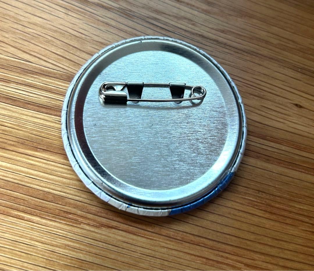 ペルソナ5 純喫茶ルブラン 屋根裏作戦会議 缶バッジ 明智吾郎 水着