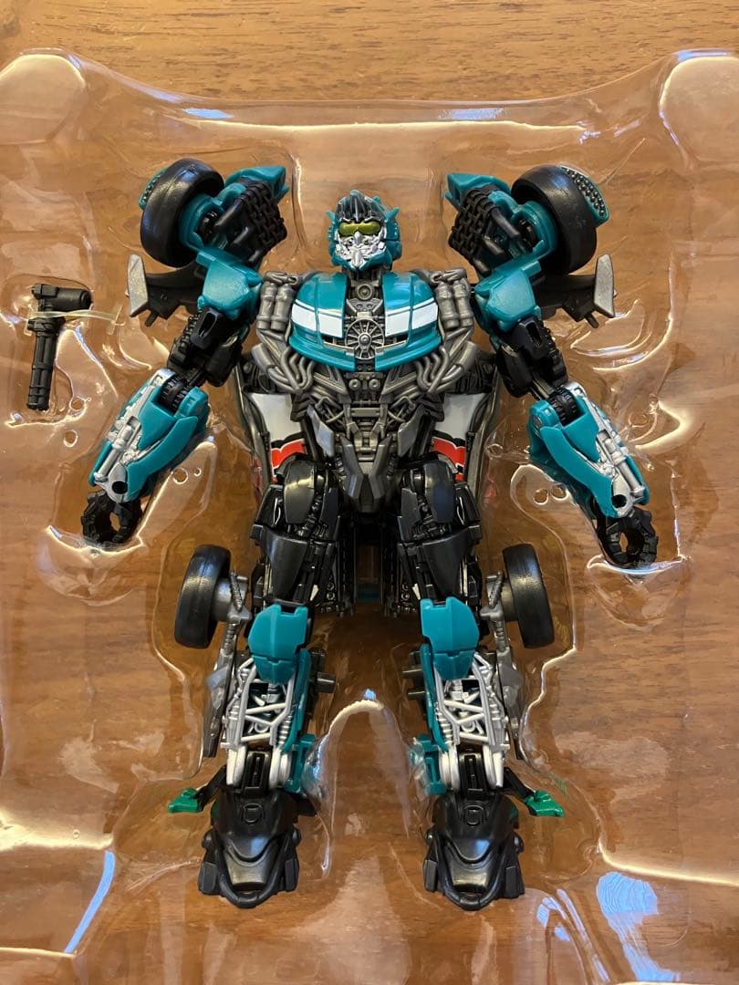 トランスフォーマー　スタジオシリーズ　ロードバスター　 SS-50