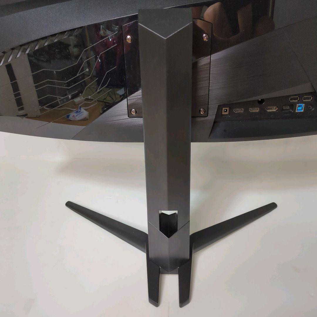 訳アリ msi 4kモニター MAG321CURV 湾曲モニター