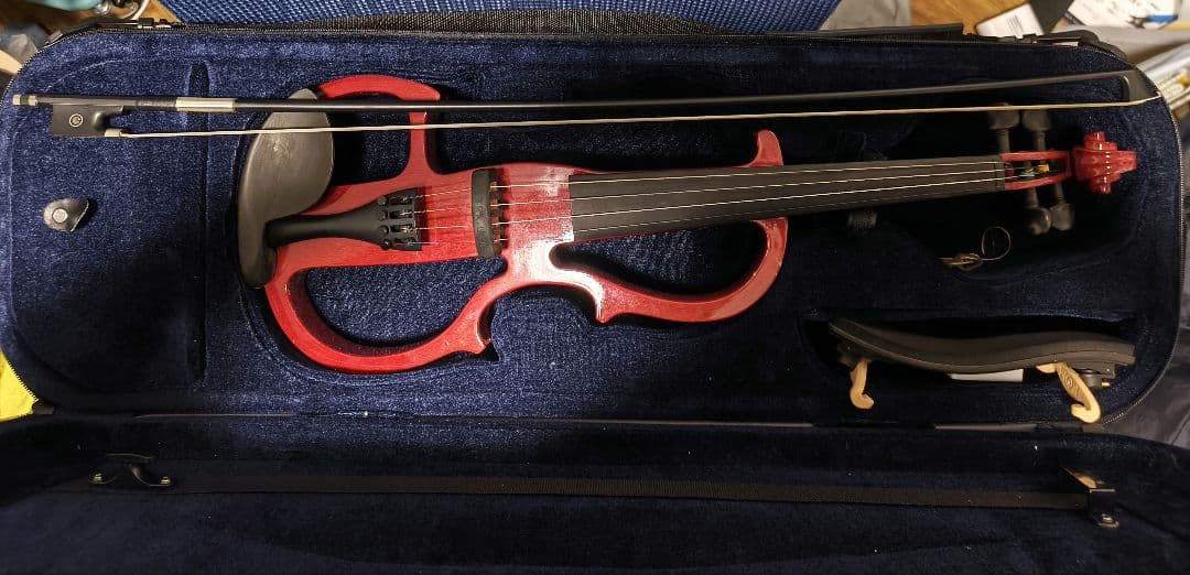 エレクトリックバイオリン