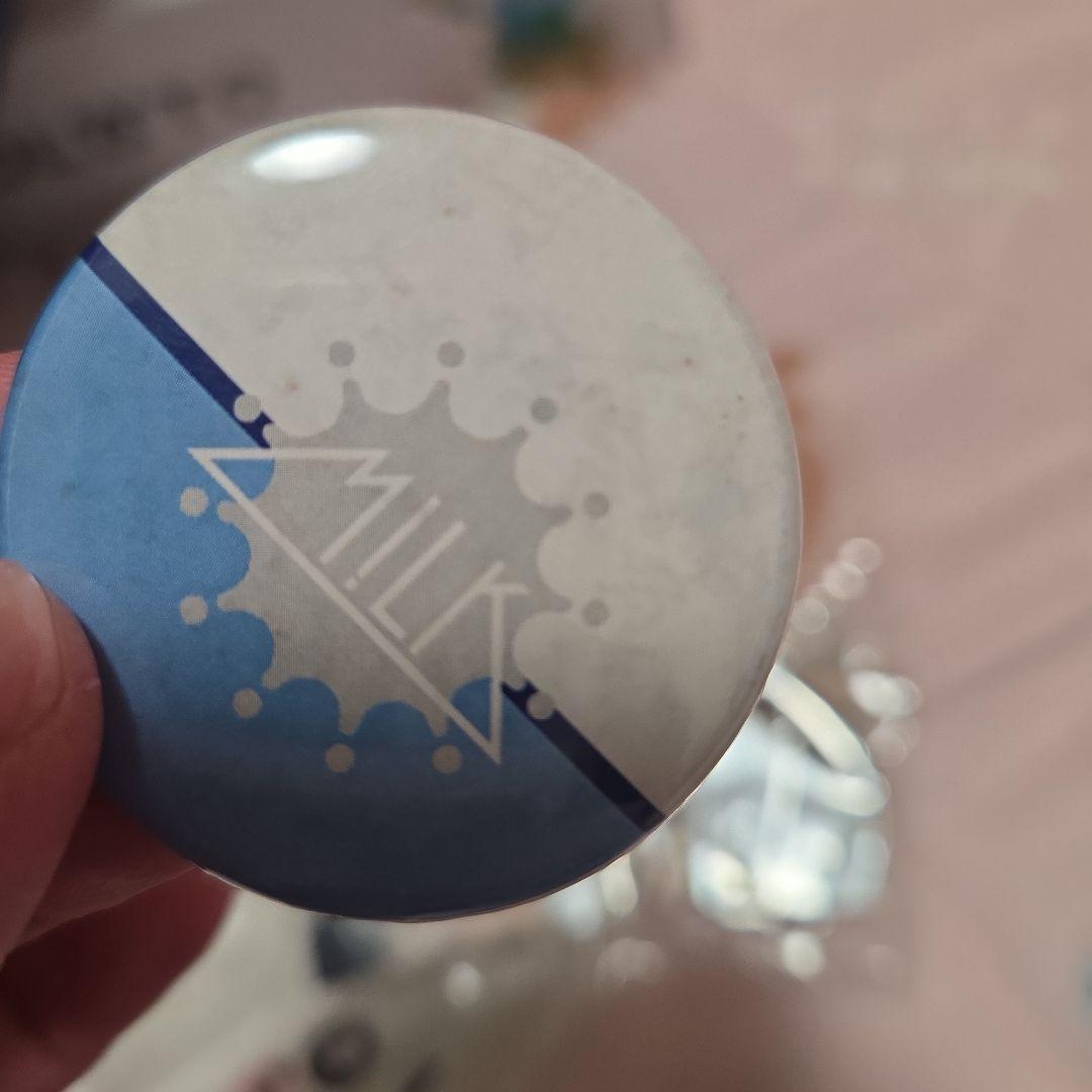 M!LK＊塩崎太智キーホルダー 、バッジなどセット