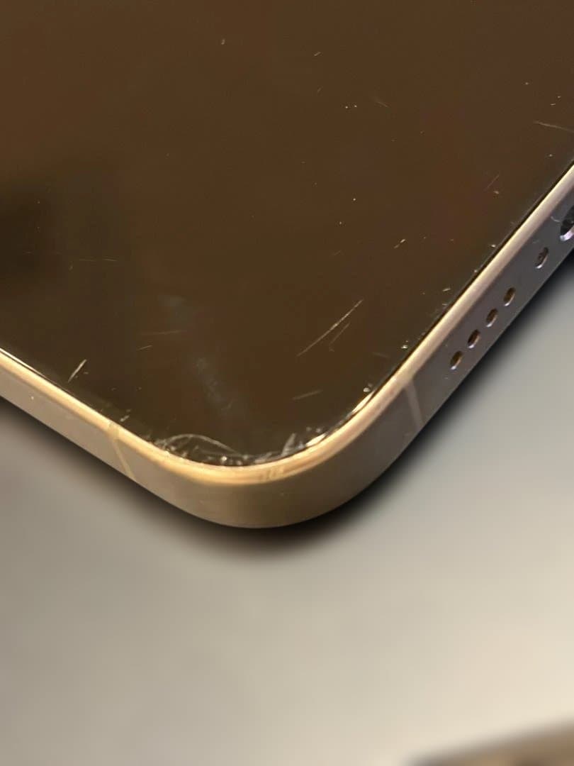 iPhone 15 Pro Max 256GB SIMフリー チタニウム