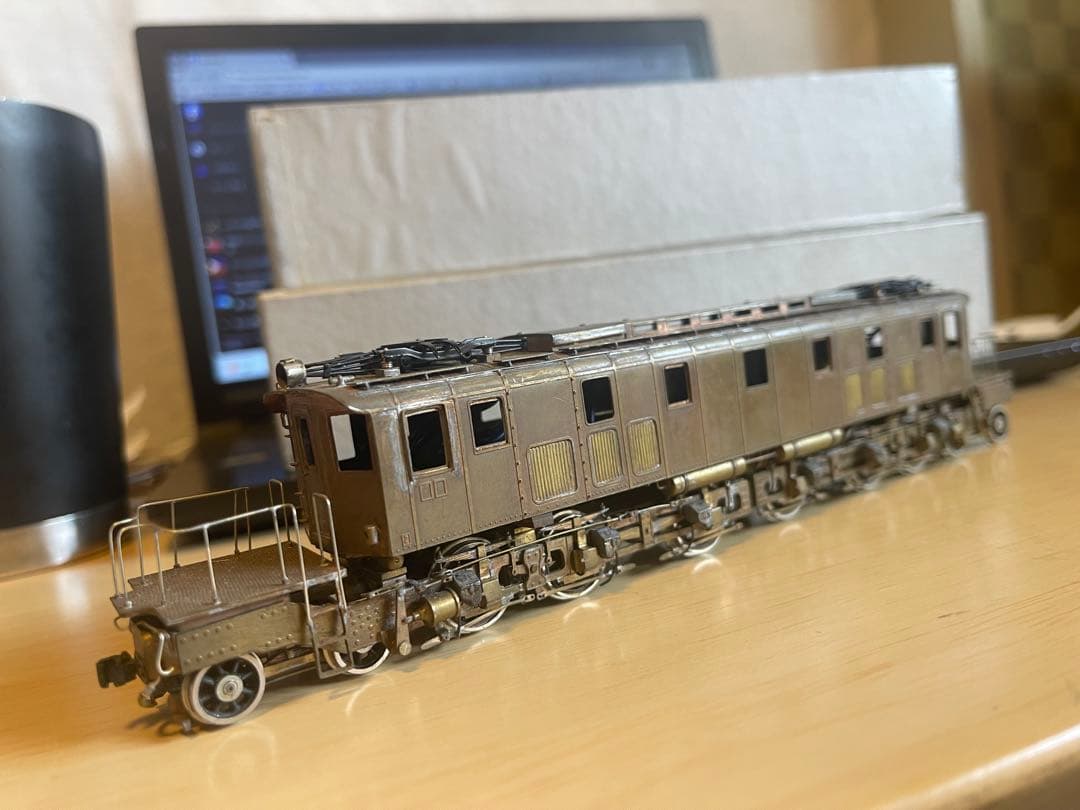 HOゲージ 電気機関車 EF