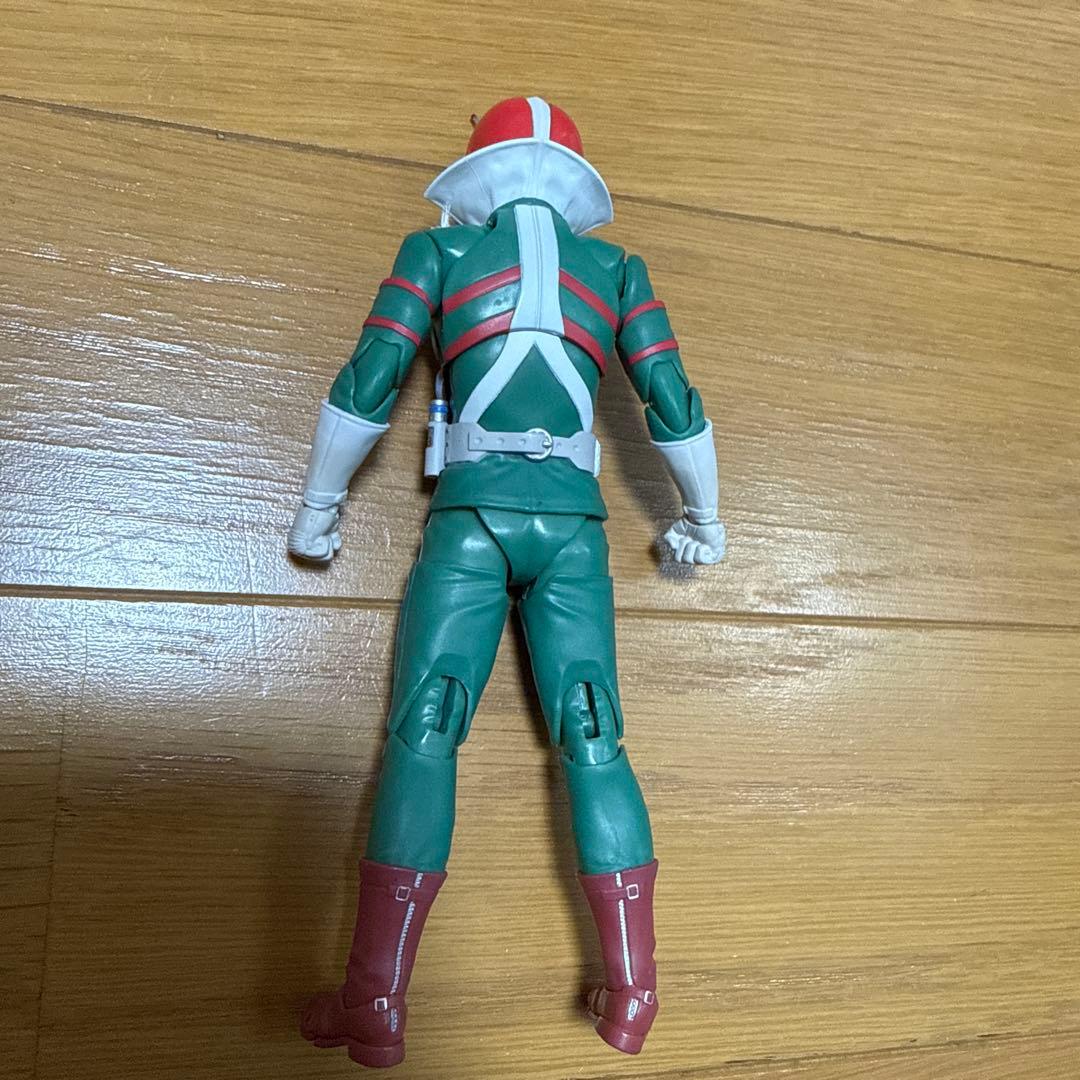 【ジャンク品】　S.Hフィギュアーツ　真骨彫製法　仮面ライダーV3