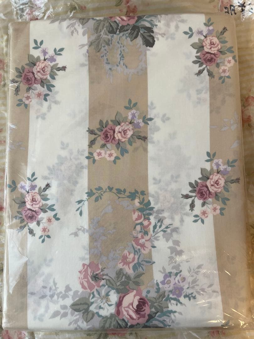 Laura Ashley イザベル　デュべカバー