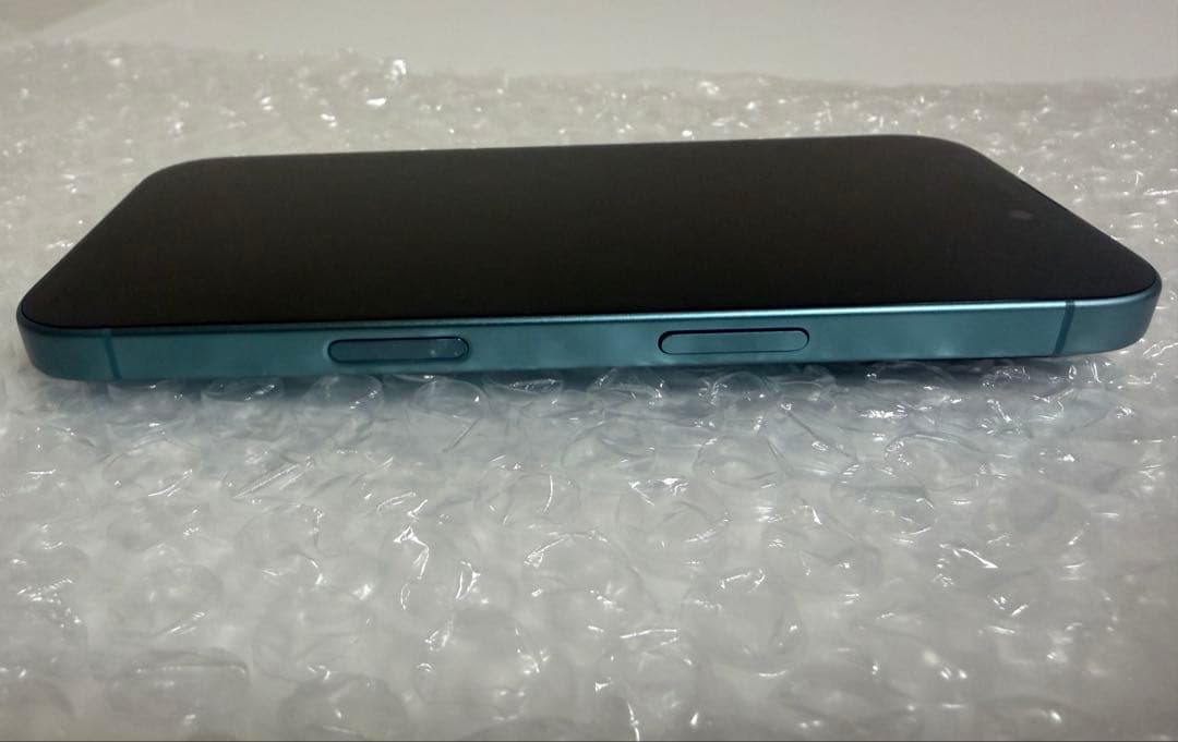 iPhone16 ティール　128GB 本体　箱無し