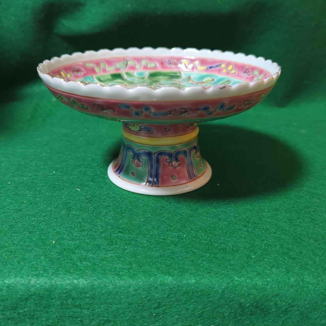 プラナカン 陶磁器 高脚皿 色鮮やかな花と龍