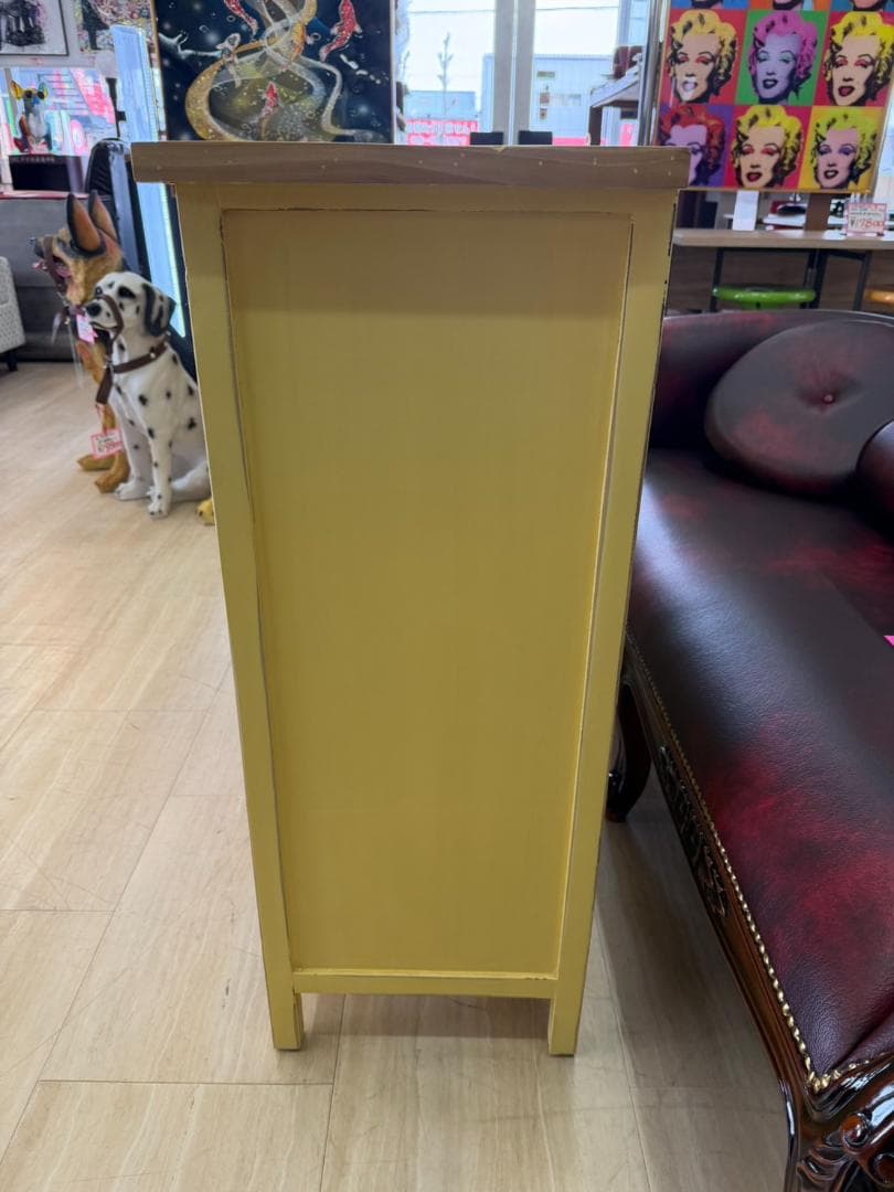 カントリー　キャビネット　リビングボード　レトロ　棚　イエロー　引出　ラック　黄
