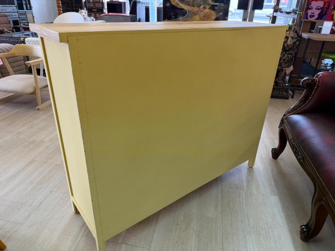 カントリー　キャビネット　リビングボード　レトロ　棚　イエロー　引出　ラック　黄