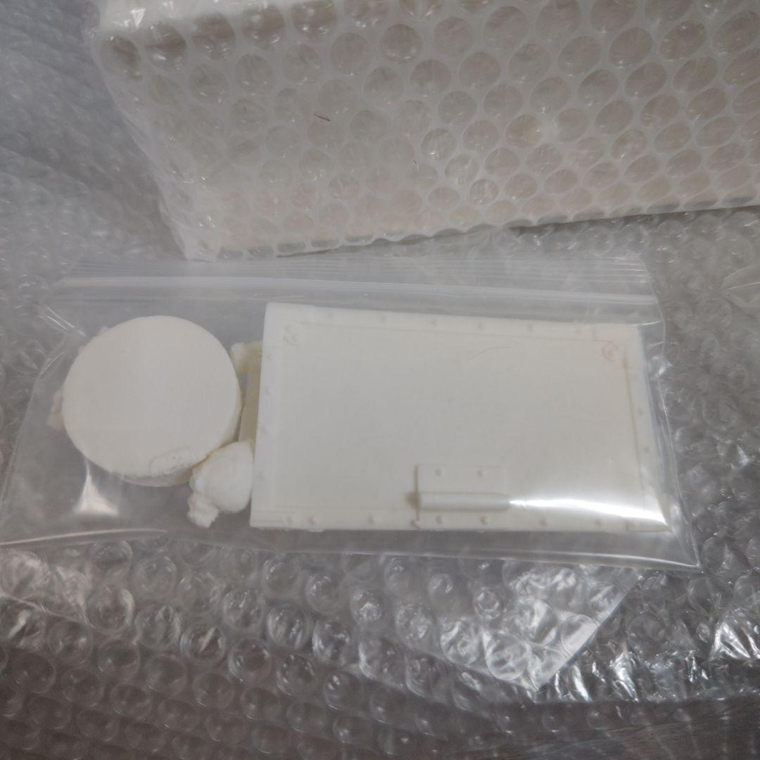 痛快娯楽劇場　リーゼンドルフ博士の研究装置　ガレージキット　未組立　バラゴン