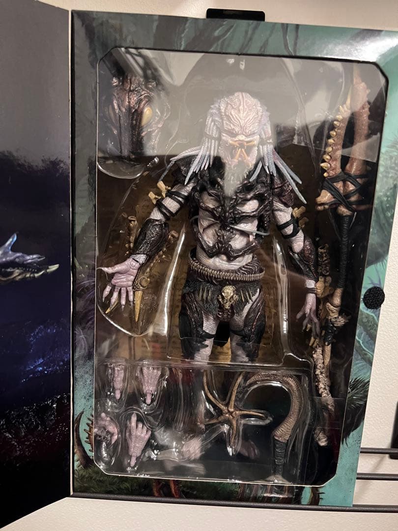 NECA アルファプレデター　ネカ 100周年記念