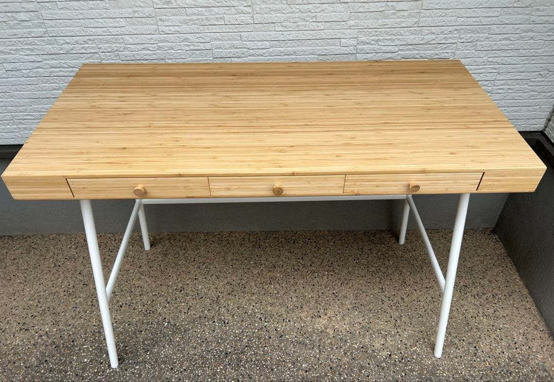 【美品】IKEA リルオーセン　パソコンデスク