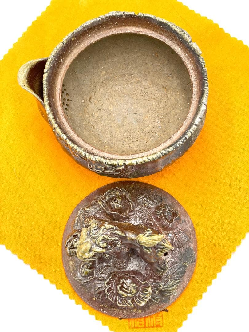 備前焼　難波誠治作　獅子　宝瓶　NS2