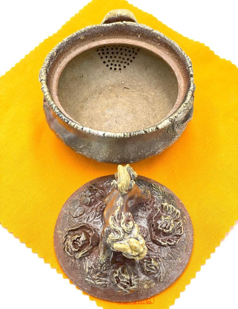 備前焼　難波誠治作　獅子　宝瓶　NS2