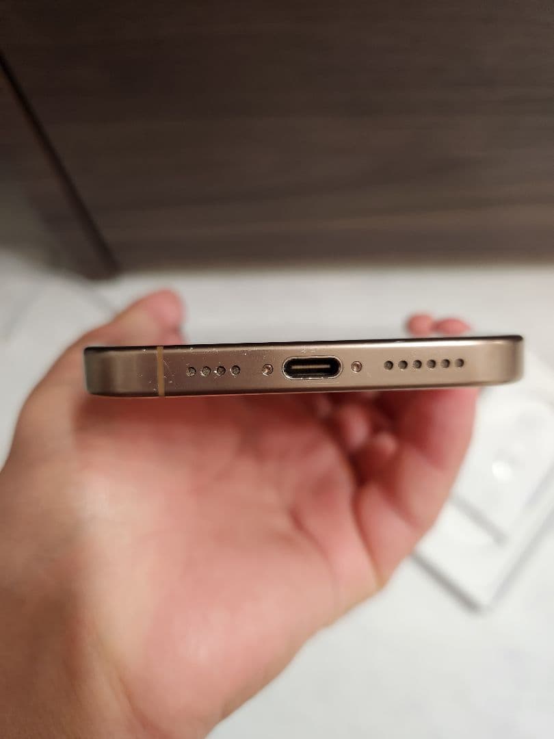 Apple iPhone16 proMax 512GB デザートチタニウム