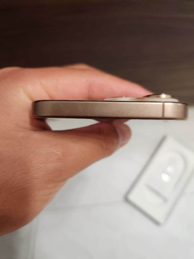 Apple iPhone16 proMax 512GB デザートチタニウム