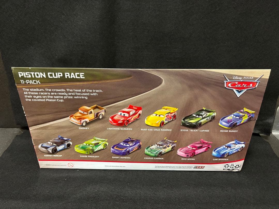 カーズ　マテル　PISTON CUP RACE 11-PACK 希少