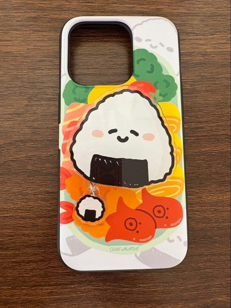 iPhone 15Pro 本体【おまけ付き】