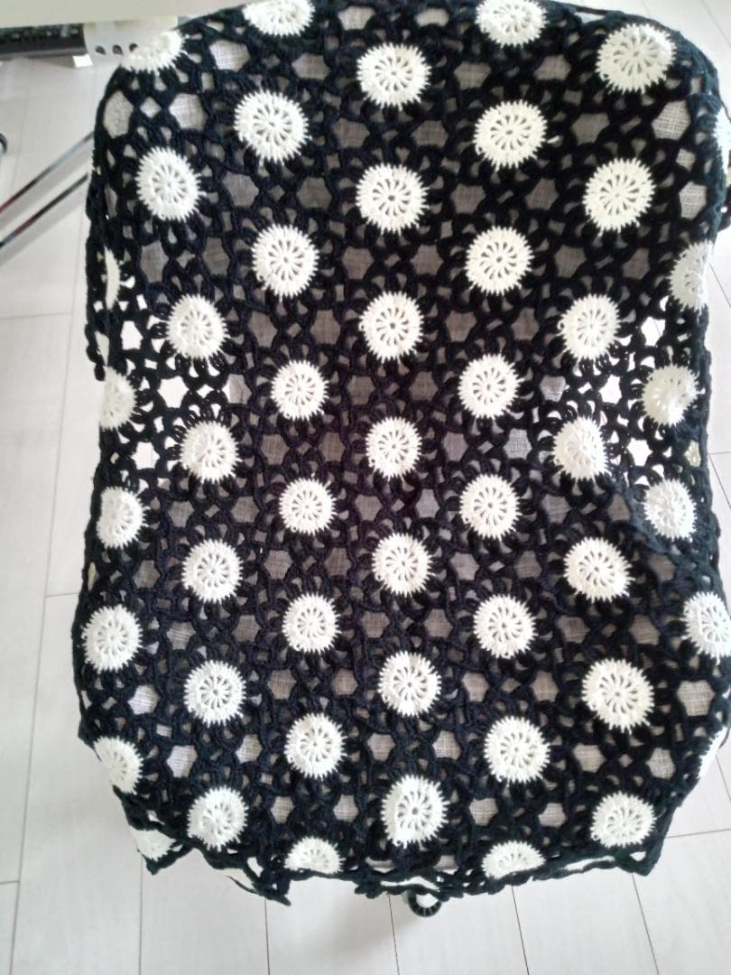 モチーフ編み　マルチカバー