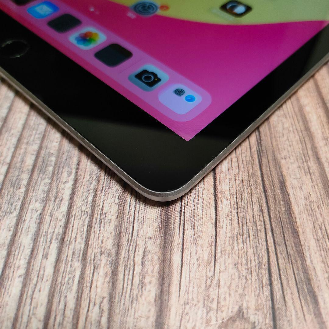 iPad 第6世代 128GB スペースグレー