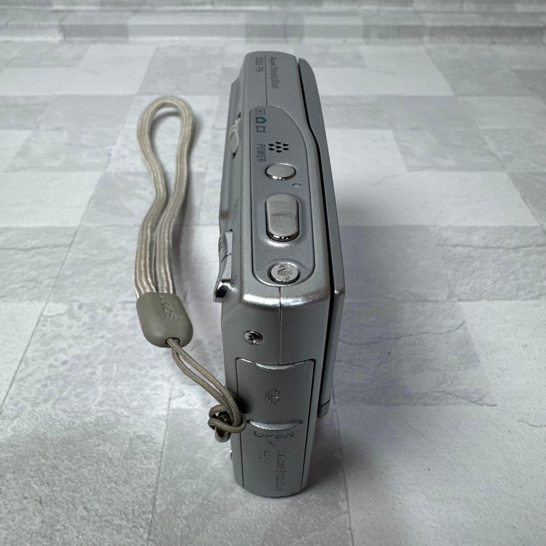 B117 SONY Cyber shot DSC T9ソニー サイバーショット