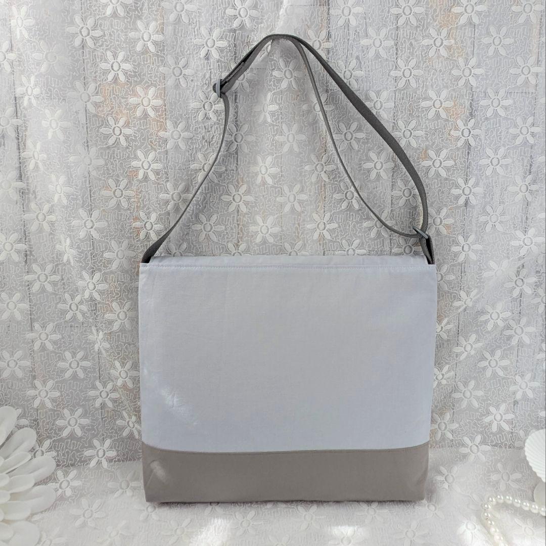 図書袋　絵本袋　通園バッグ　ショルダーバッグ　バイカラー　水色×グレージュ