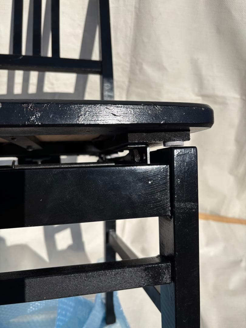 背もたれ付きピアノ椅子　足部フェルト付き　比較的きれい　NT