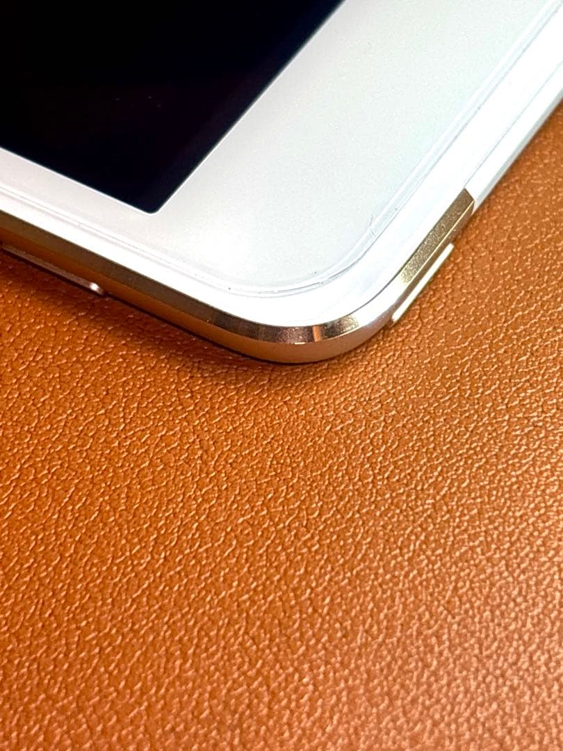 iPadmini4 64GB WiFi+Cellular/硬質フィルム 付属品付