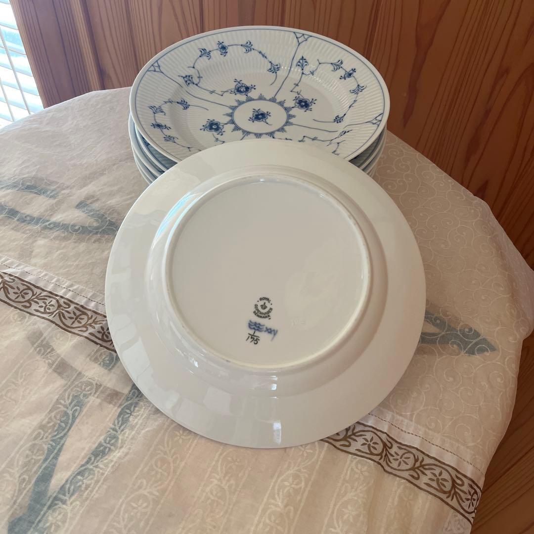 にかちゃん様　ロイヤルコペンハーゲン ブルーフルーテッド大皿 8枚セット