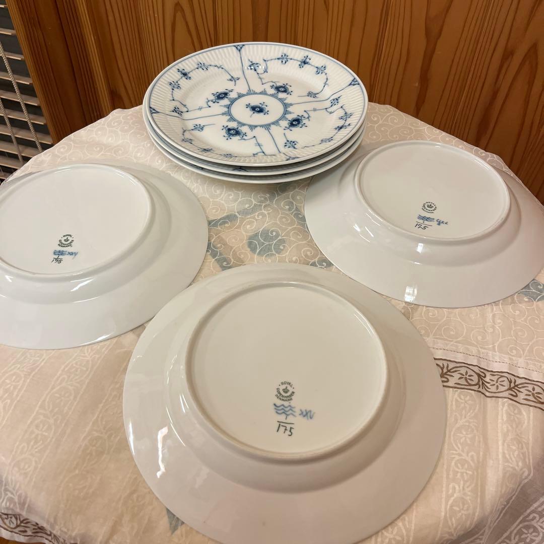 にかちゃん様　ロイヤルコペンハーゲン ブルーフルーテッド大皿 8枚セット