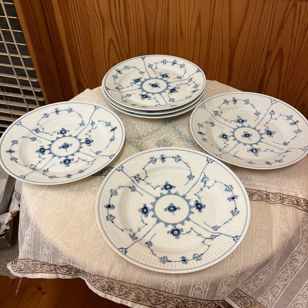 にかちゃん様　ロイヤルコペンハーゲン ブルーフルーテッド大皿 8枚セット