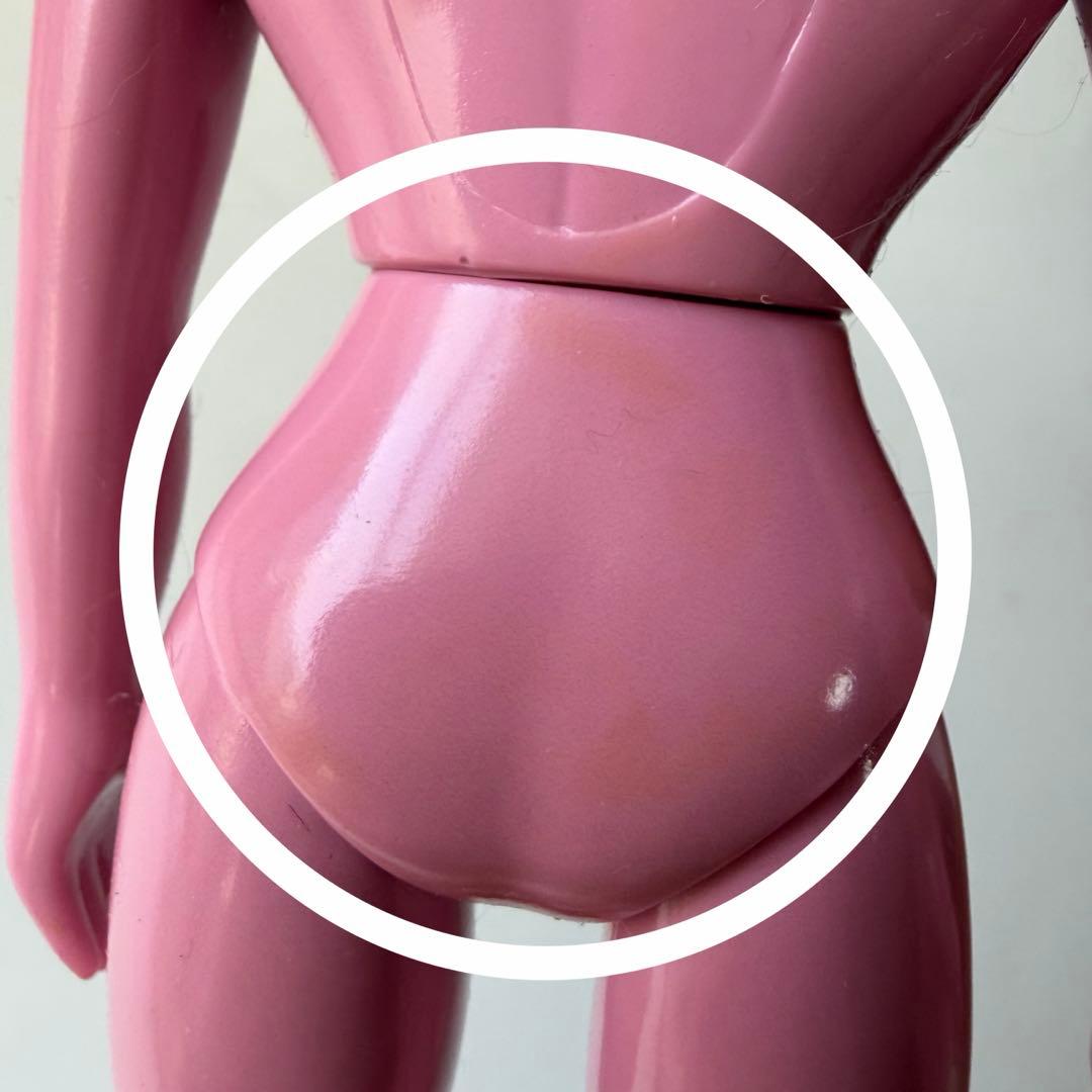 マーミット　アンヌ隊員　未塗装　ピンク　ソフビ　フィギュア