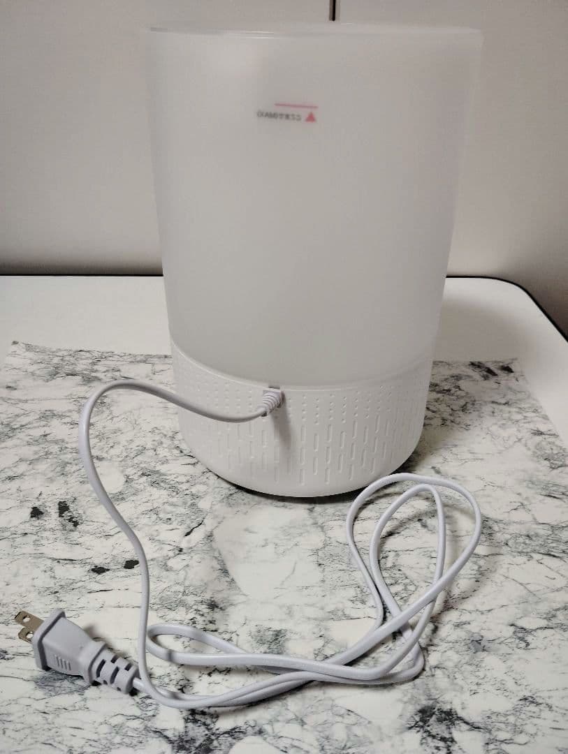♥新品未使用♥ お手入れ簡単 加湿器 アロマオイル対応！UVライト搭載！