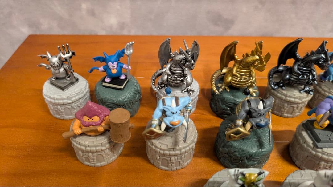 期間限定値下げ【コレクター品】ドラゴンクエスト　ボトルキャップ　15体まとめ売り