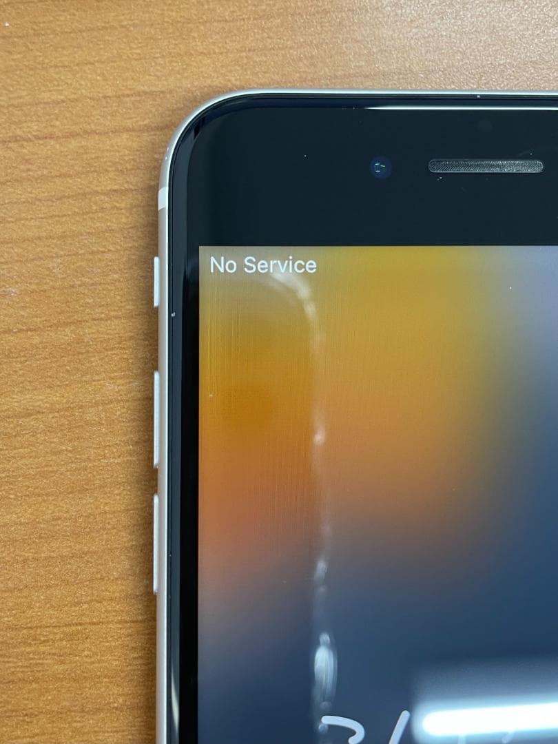 動作確認済み iPhone SE 第2世代 64GB ID:M8061