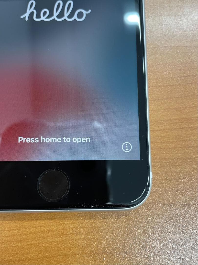 動作確認済み iPhone SE 第2世代 64GB ID:M8061