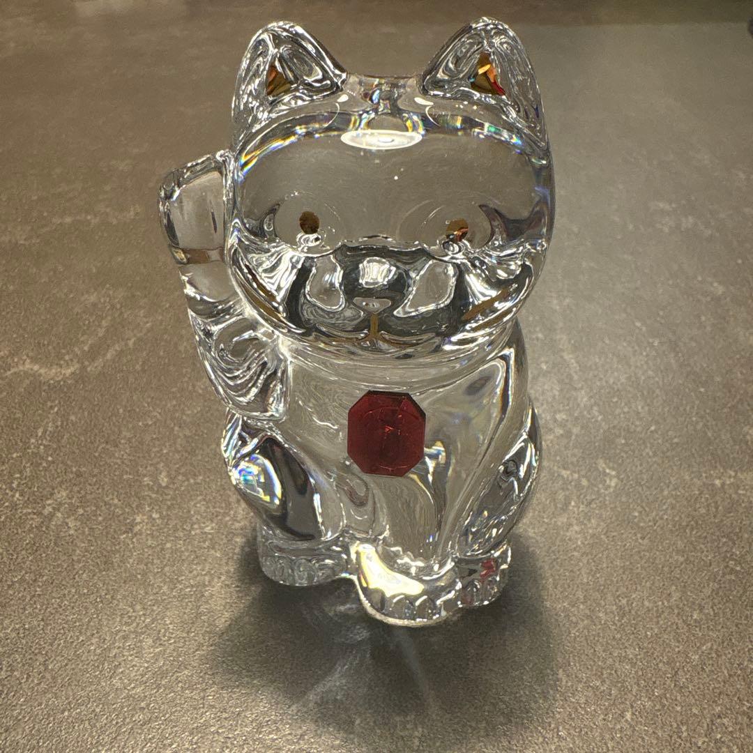 バカラ　招き猫　レッドオクトゴン