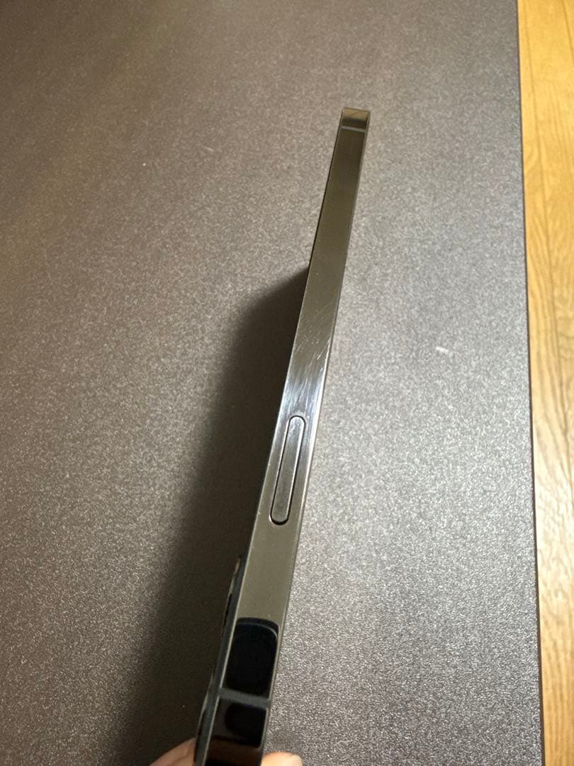 iPhone12pro グラファイト