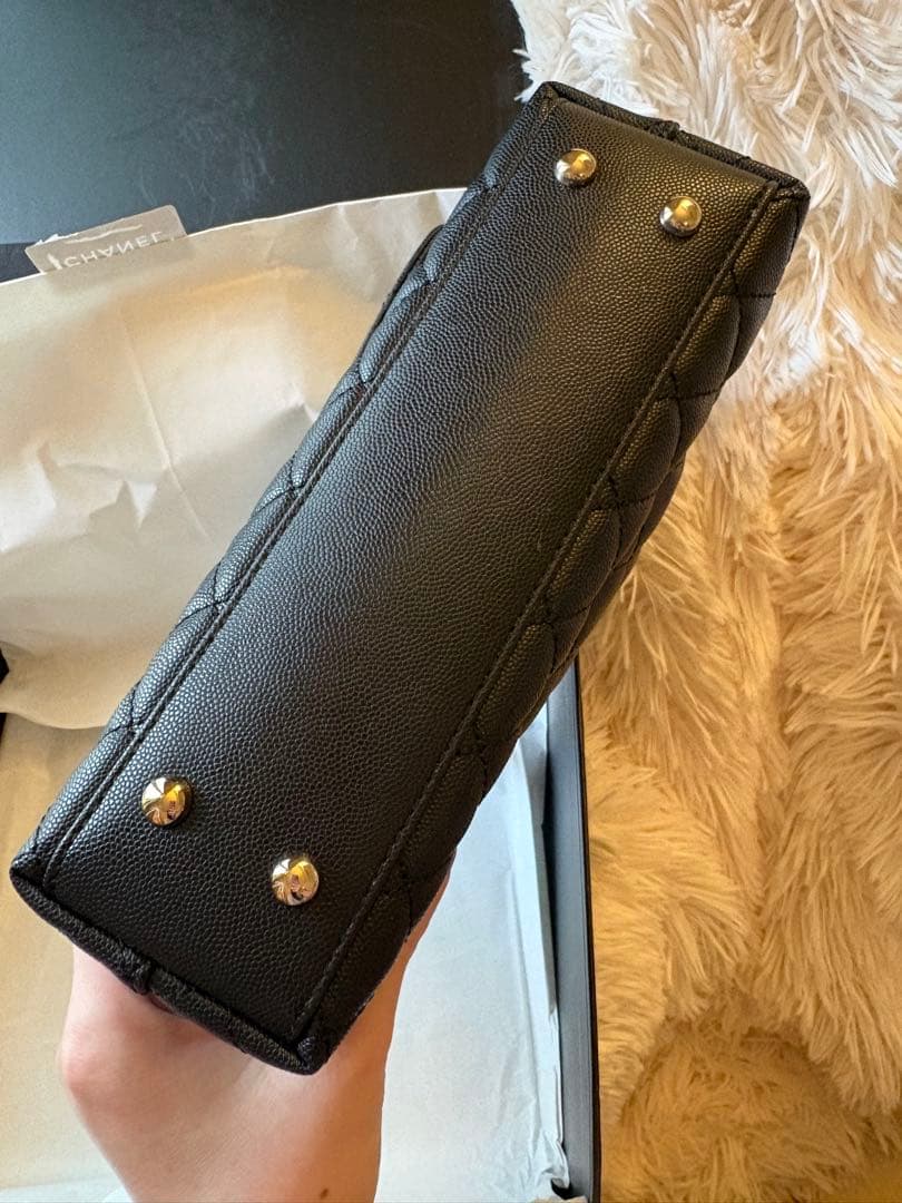 CHANEL ココハンドル　24 ブラック　ノベルティ