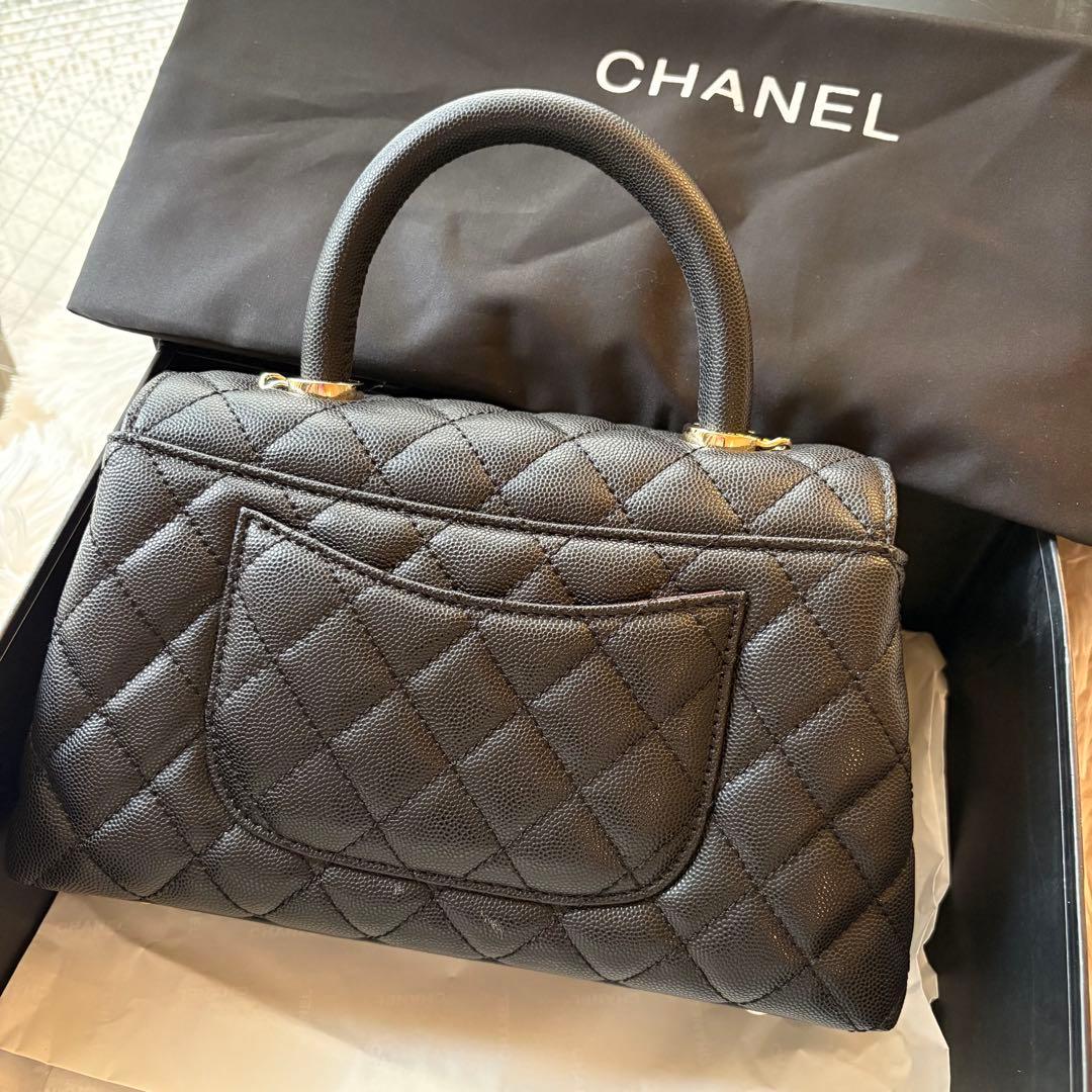 CHANEL ココハンドル　24 ブラック　ノベルティ