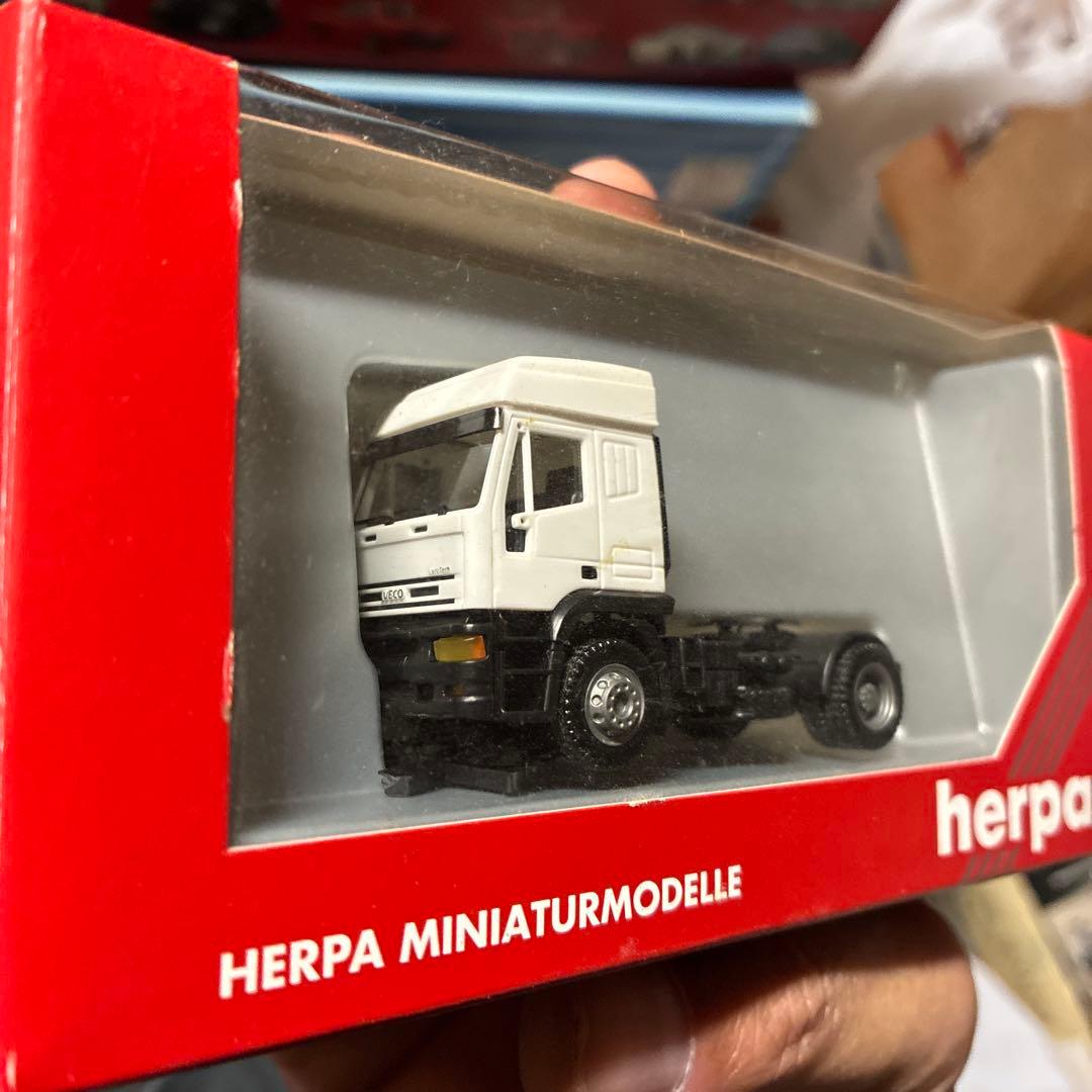 herpa トレーラーヘッド、３台セット