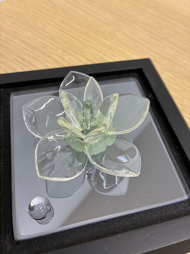 水晶　福花　蓮華　置物