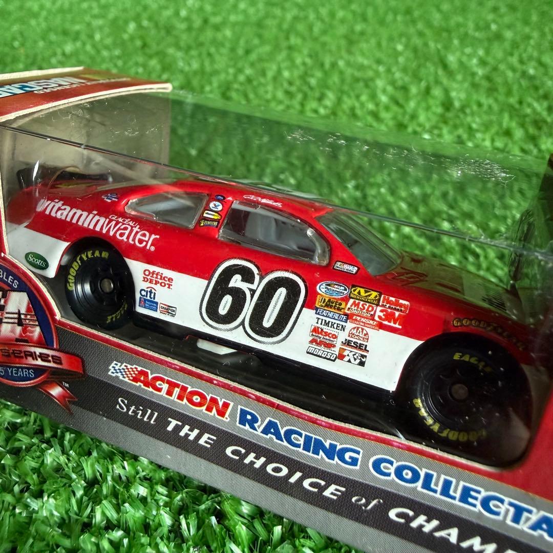 a229-6】ナスカー カール・エドワーズ #60 レーシングカー 3台セット