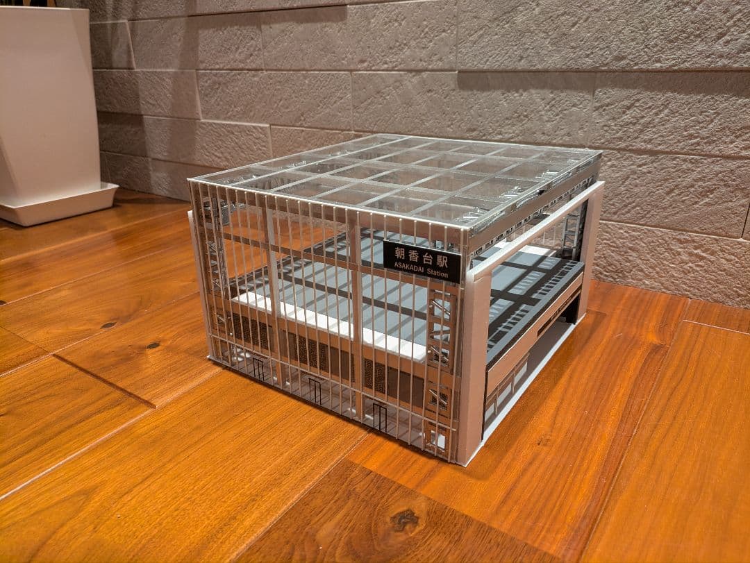 Nゲージ　自作ストラクチャー　高架駅舎　ジオラマ