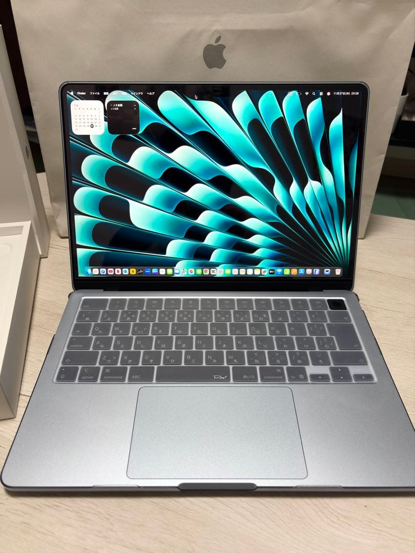 新品同様 MacBook Air 13インチ M4 スカイブルー2025年モデル